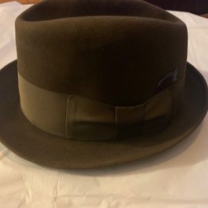 Vintage Adam Fifth Avenue hat